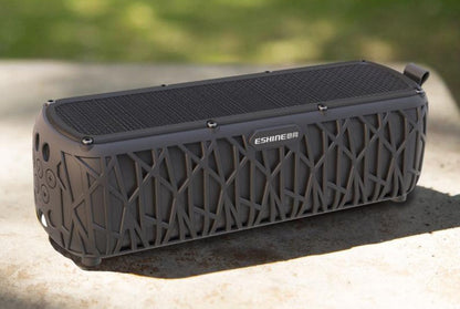 New T61 solar wireless speakers continue 60H environmental friendly solar Bluetooth speakers